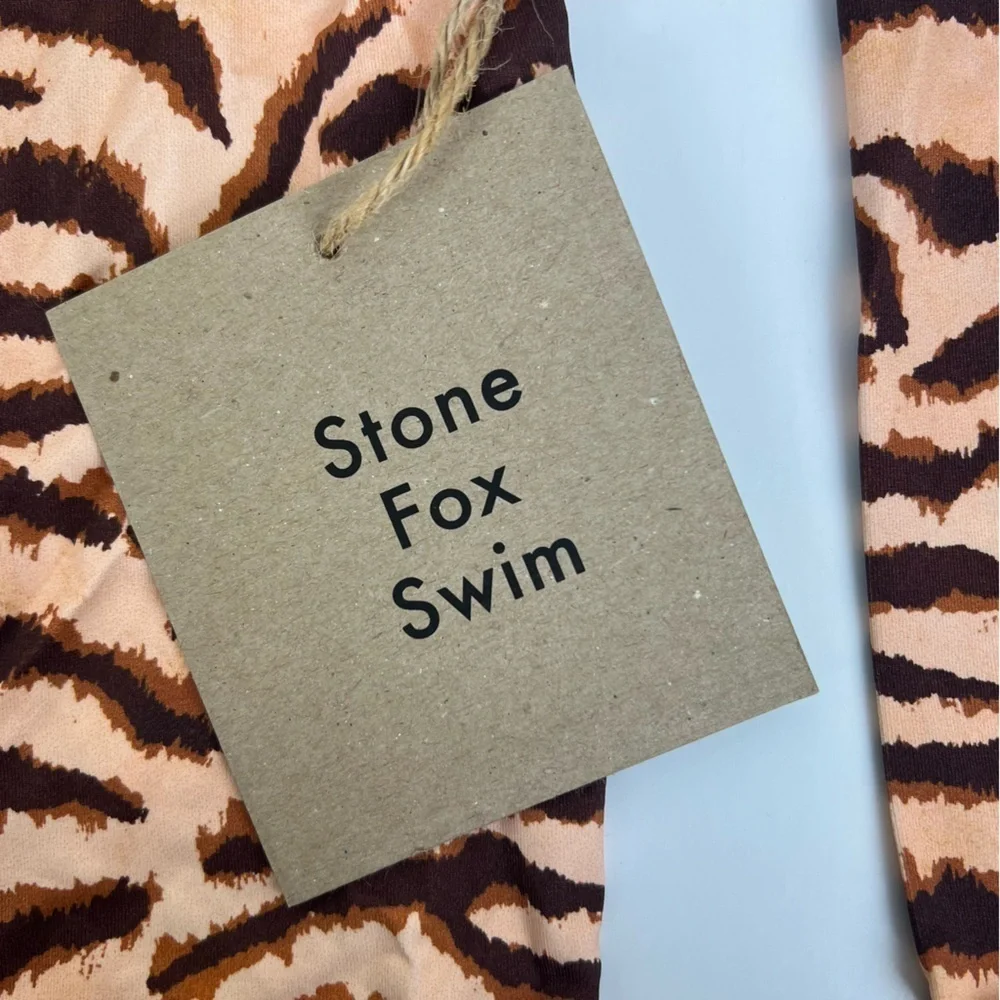 Stone Fox Swim | Animal Print Swim Rash Guard Long Sleeve Top | 4